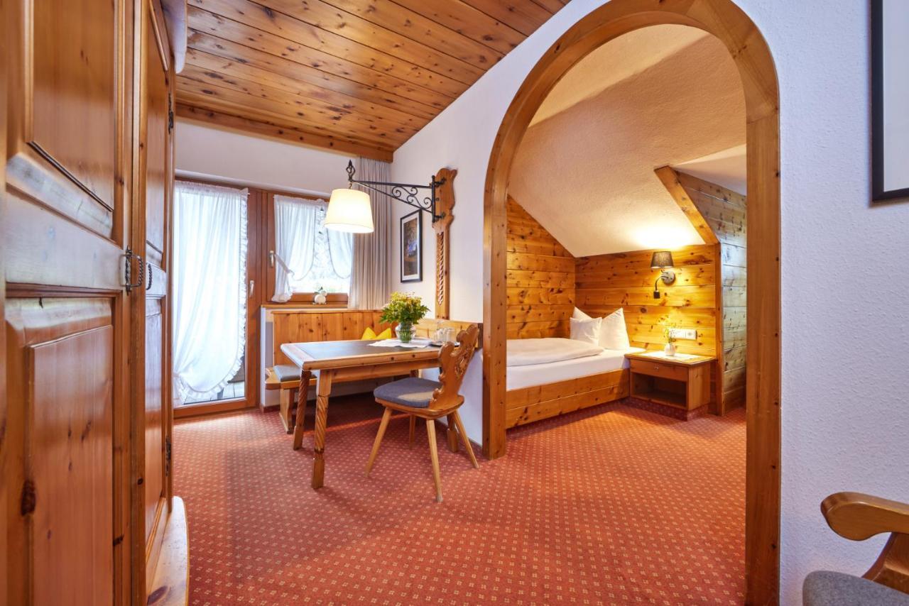 Gaestehaus Sonnenheim Mittenwald Dış mekan fotoğraf