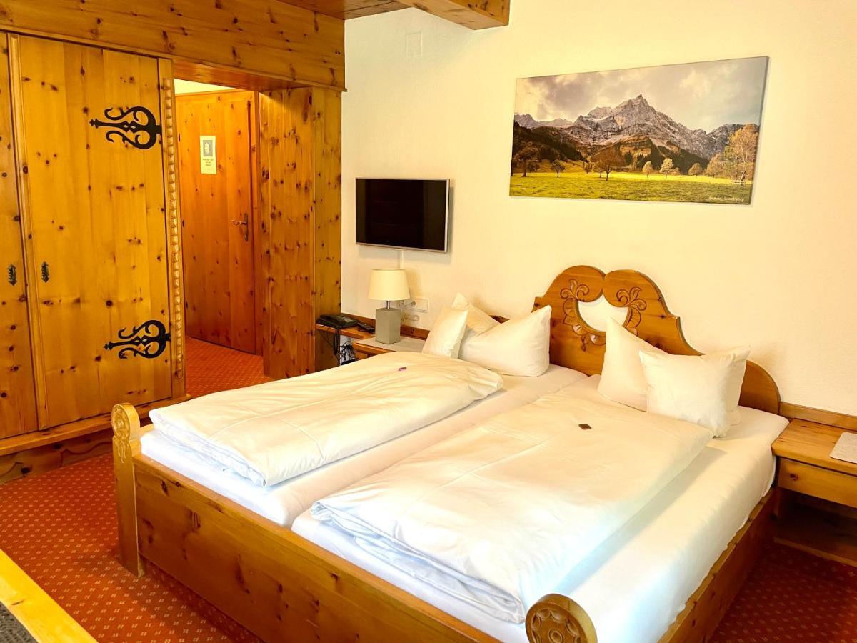 Gaestehaus Sonnenheim Mittenwald Dış mekan fotoğraf